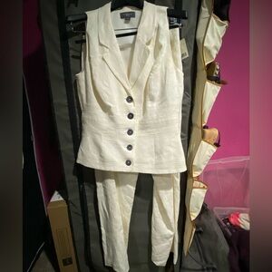 Liz Claiborne Cream Buttoned Pantsuit